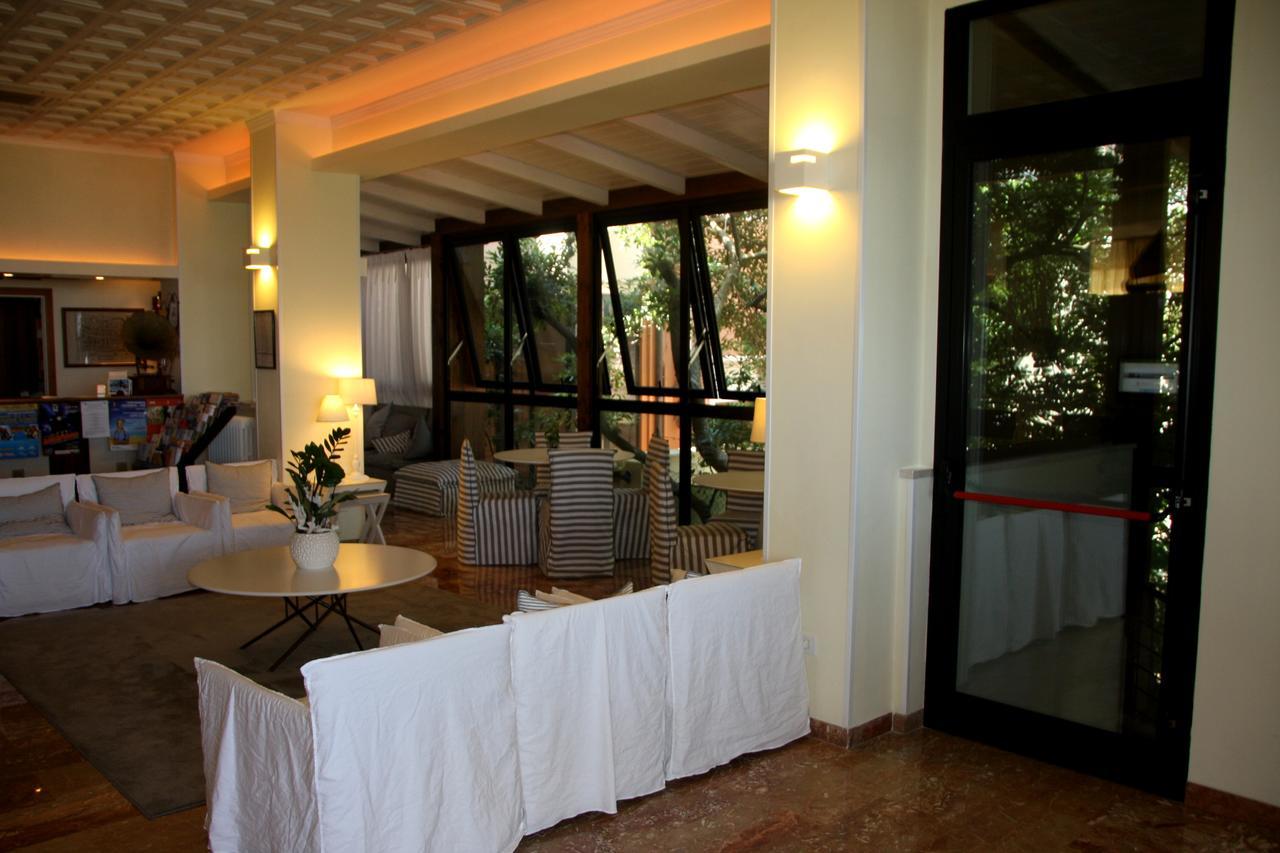 Hotel Beaurivage Fano Exterior photo