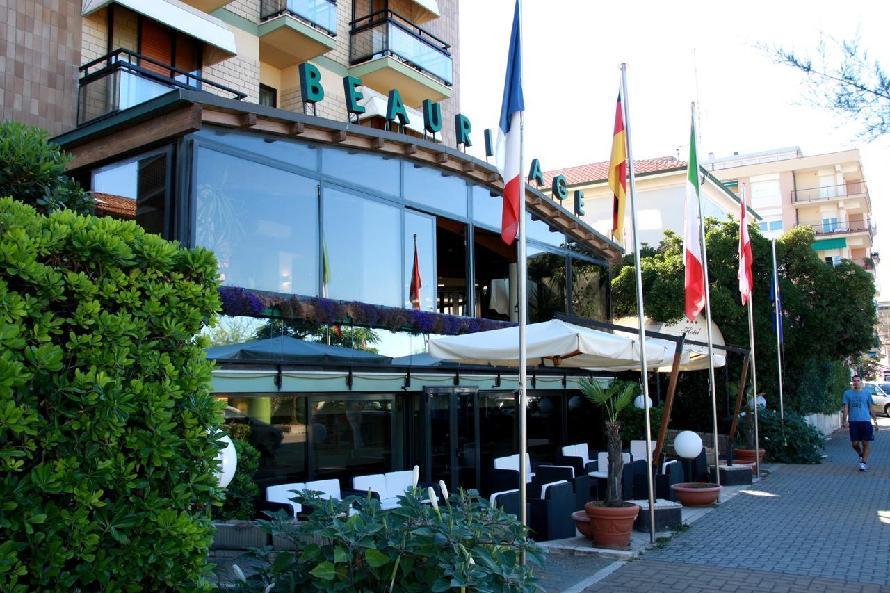 Hotel Beaurivage Fano Exterior photo